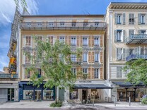 Квартира с ремонтом в Золотом Квадрате Ниццы
