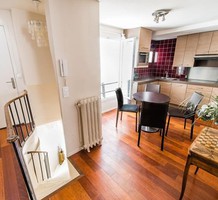 Уютная светлая квартира в шестом округе Парижа, продажа. №23068. ЭстейтСервис.