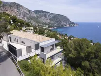 Новый комплекс таунхаусов в Eze