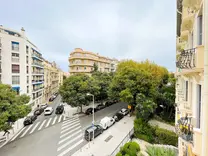 Апартаменты с ремонтом в Ницце - Victor Hugo